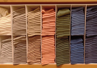 EFFORTLESS ESSENTIALS